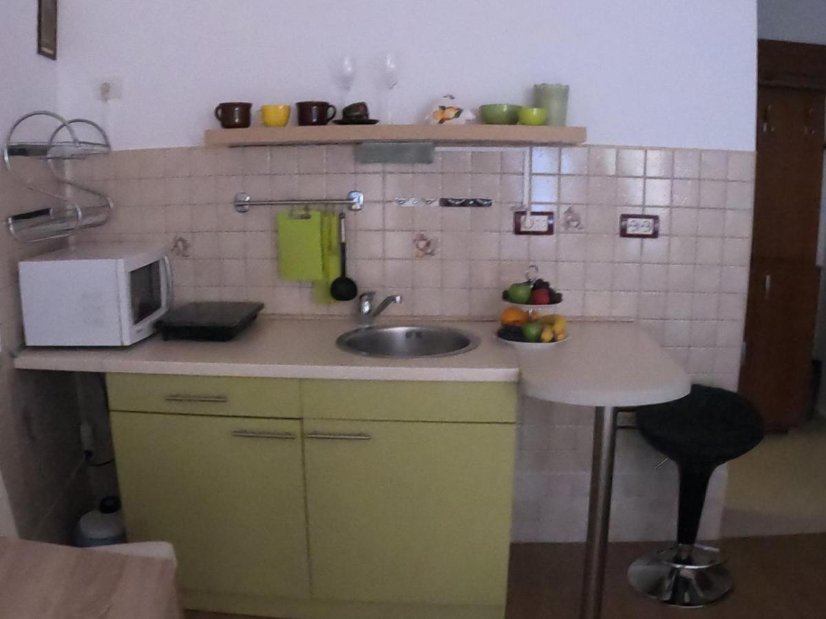 Apartment Tarita ヘルツェグ・ノヴィ エクステリア 写真
